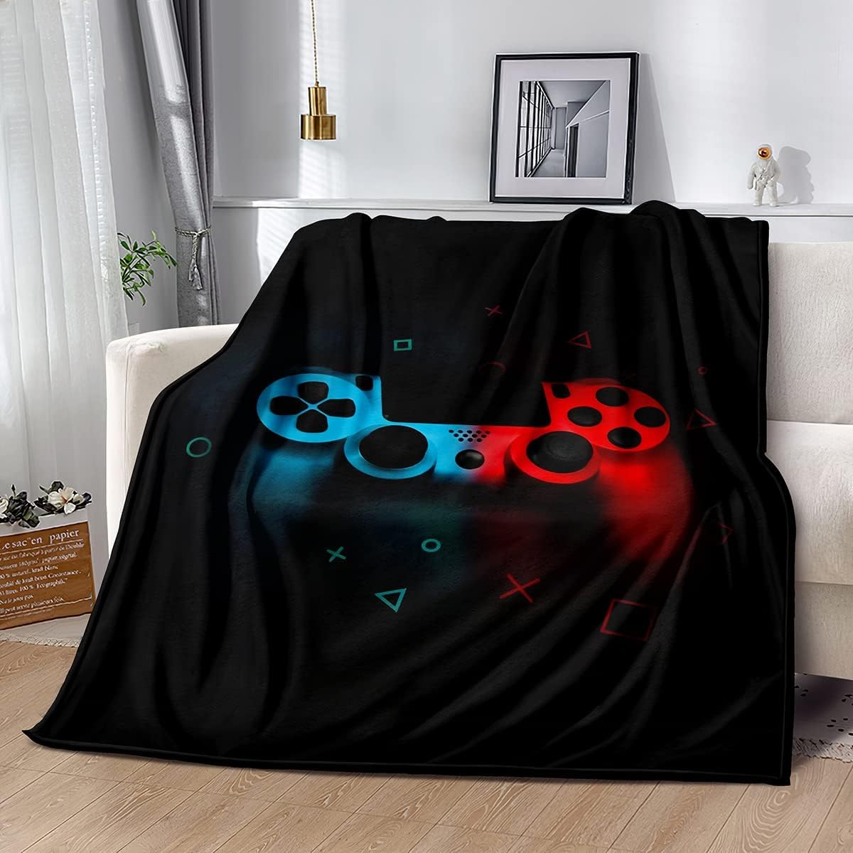 بطانية رمي من الصوف بنمط الألع - مراجعة Esports Gaming Bed وسعره